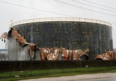 طوفان هاروی ۲۵ درصد ظرفیت تولید نفت آمریکا را تعطیل کرد